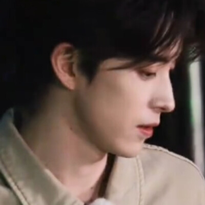 前面咋有一张没传上