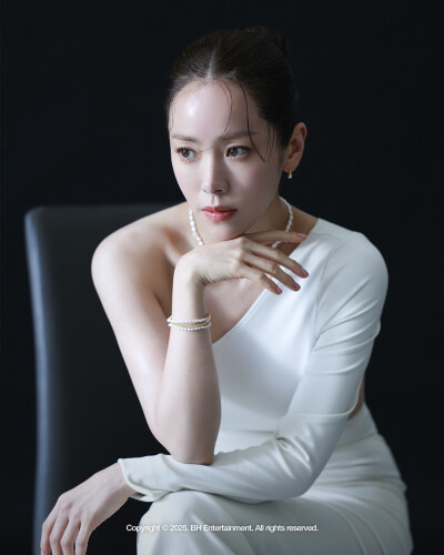 韩志旼（韩智敏）新浪微博：神经学家下班