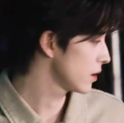 前面咋有一张没传上