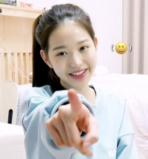 ˃ʍ˂
