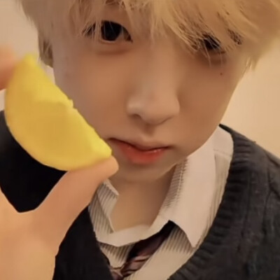 看猪吃饭也算幸福的一种