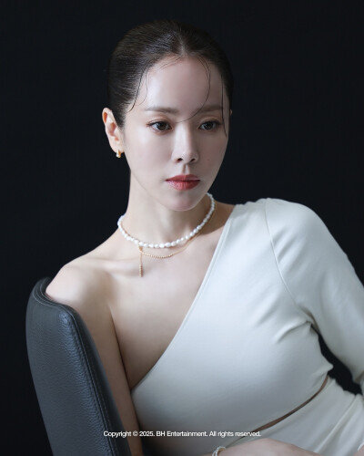 韩志旼（韩智敏）新浪微博：神经学家下班