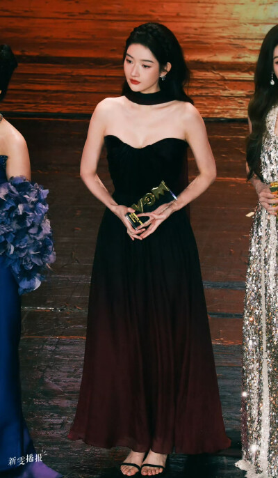 cr.新雯播报-王玉雯