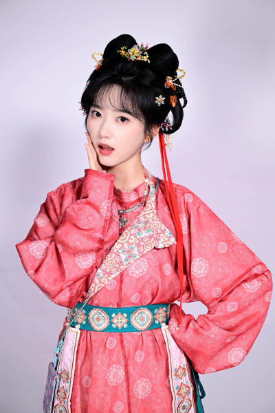 穿书后我意外攻略了苗疆少年 楚禾