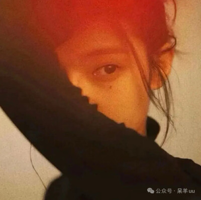 头像 棕色系列 小众 情绪 女