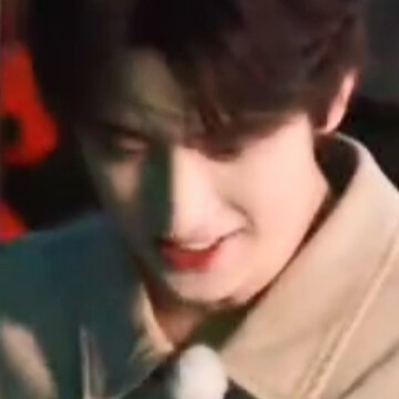 前面咋有一张没传上