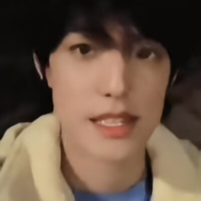 ⠀⠀⠀⠀ —於你而言我是一顆星嗎—⠀⠀ ⠀⠀⠀⠀⠀⠀⠀⠀⠀⠀