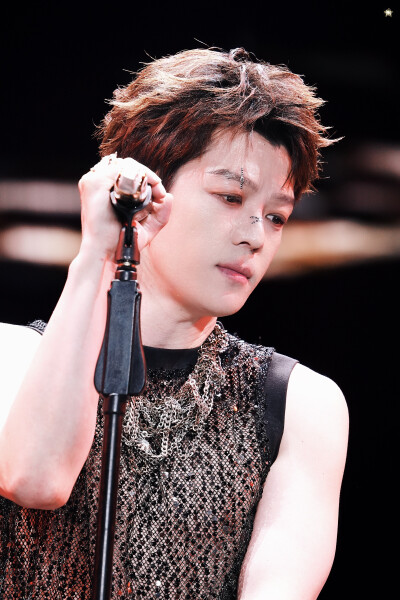 王栎鑫11.1慈溪城市森林音乐节