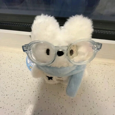 六月恩 自截自留集 情侣头像
“我远比你想象中更爱你”