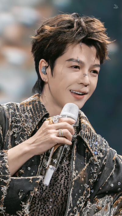 王栎鑫11.1慈溪城市森林音乐节