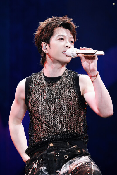 王栎鑫11.1慈溪城市森林音乐节