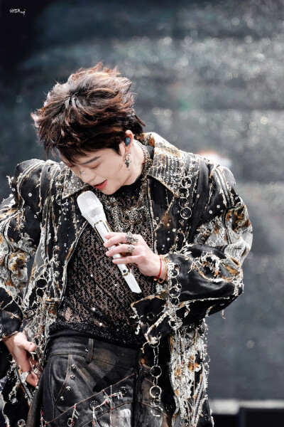 王栎鑫11.1慈溪城市森林音乐节