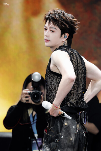 王栎鑫11.1慈溪城市森林音乐节