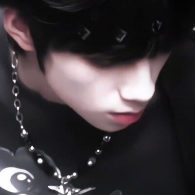 王橹杰
嗯大概就是心情好全修了