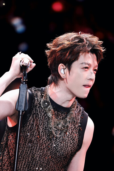 王栎鑫11.1慈溪城市森林音乐节