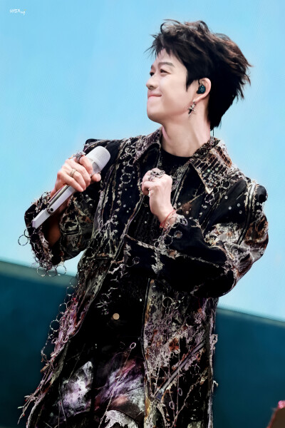 王栎鑫11.1慈溪城市森林音乐节