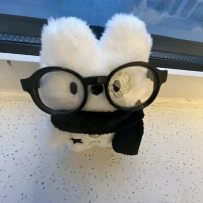 六月恩 自截自留集 情侣头像
“我远比你想象中更爱你”