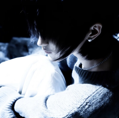 风格男头 拿图点赞关注