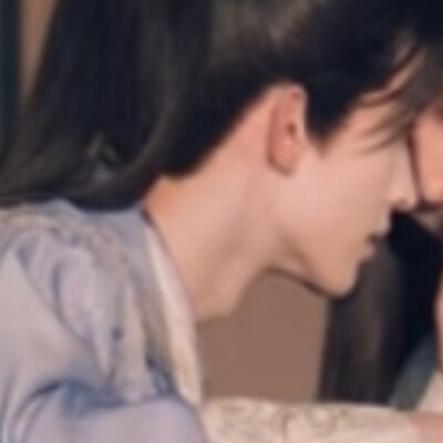 我喜欢这套但是路透怎么这么少只能去剧里截了