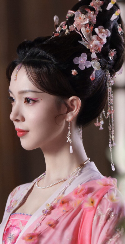 陈瑶《水龙吟》西方桃