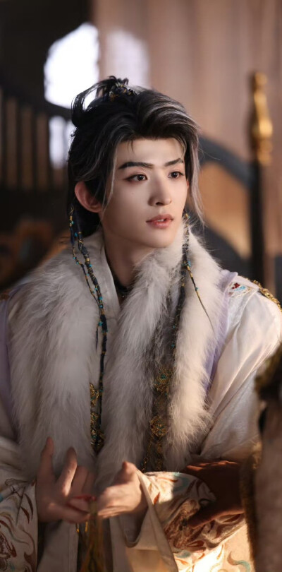 常华森《天地剑心》梵云飞