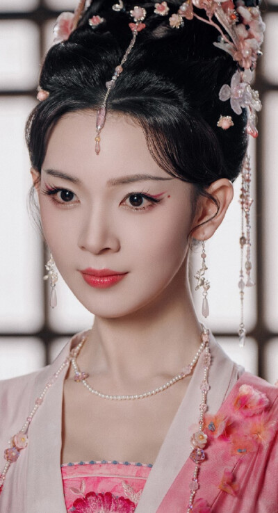 陈瑶《水龙吟》西方桃