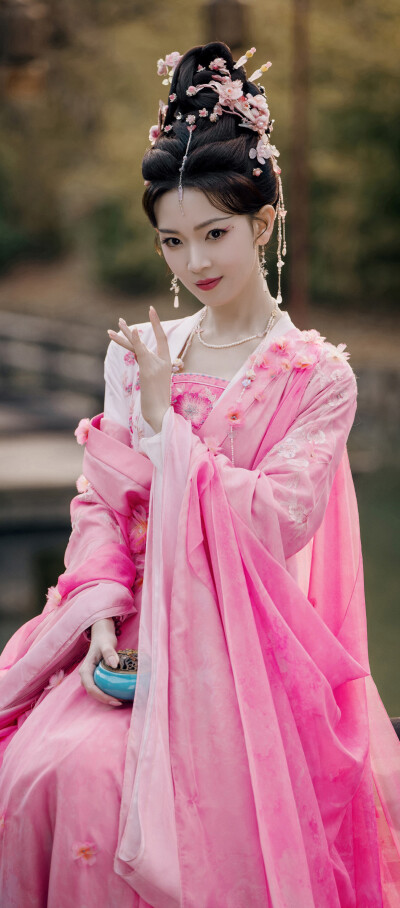 陈瑶《水龙吟》西方桃