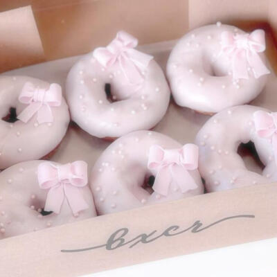 各种各样甜品下午茶