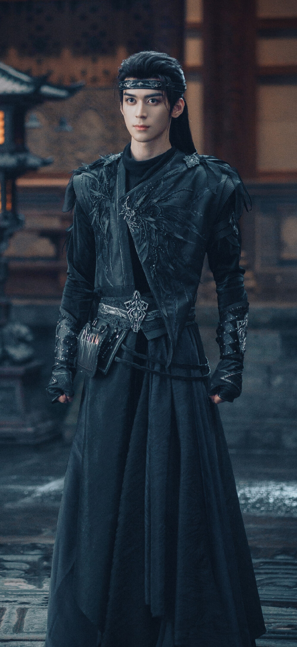 章时安《暗河传》唐怜月