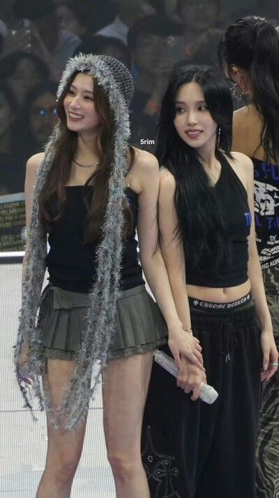 凑崎纱夏 名井南