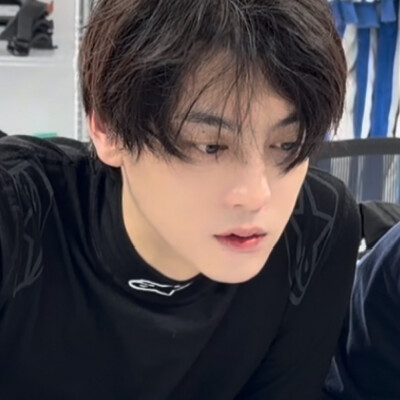 你问我为什么顽固而专一