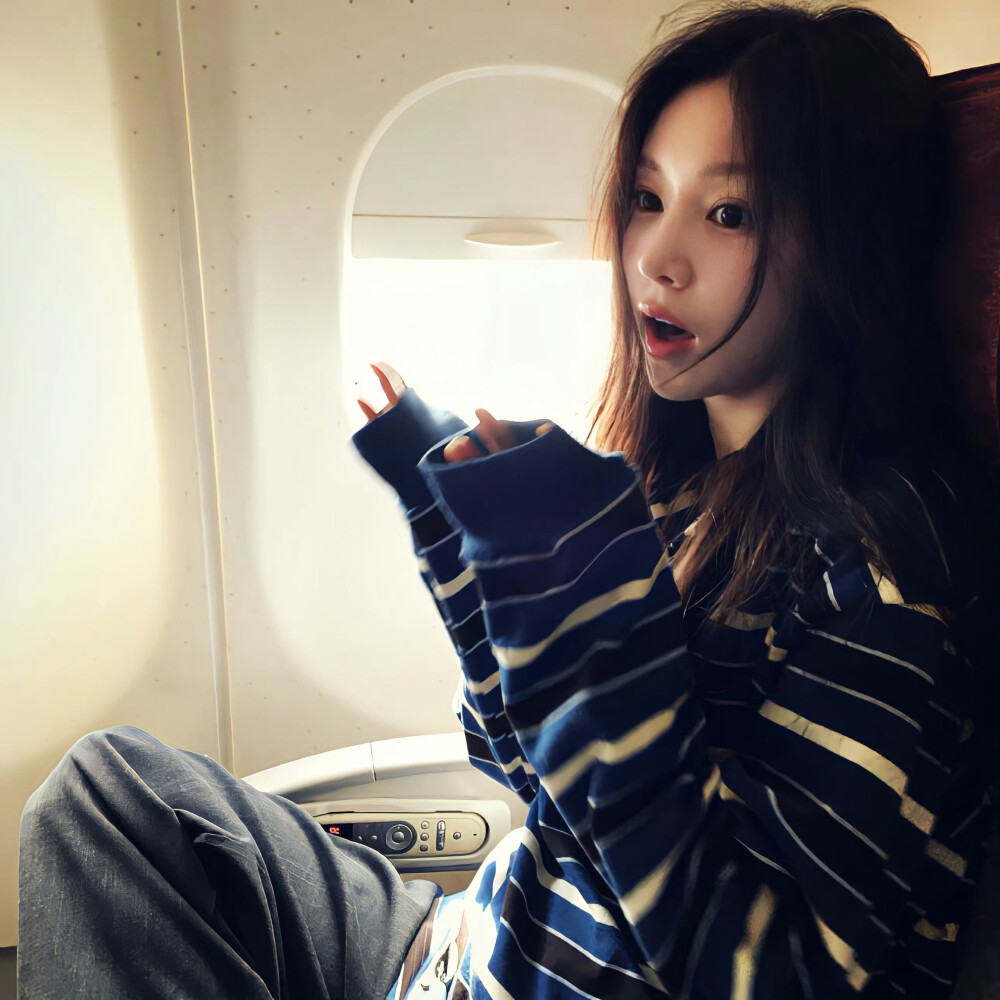 万物各有时令 爱也到了秋天 ​​​
#氛围感女头#