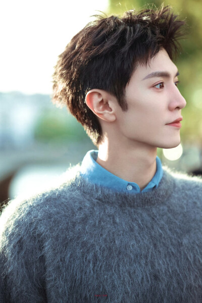 陈哲远
cr.@放空三秒钟