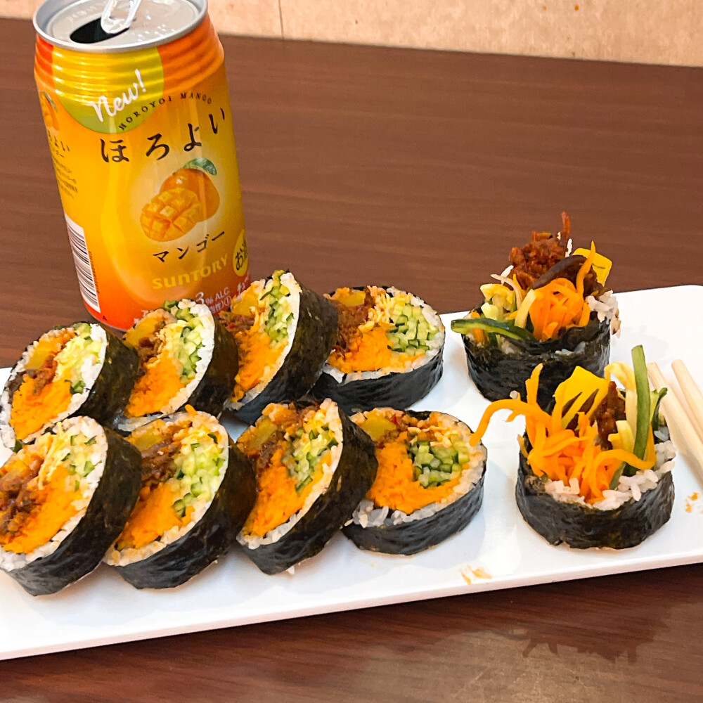 小银鱼辣辣手卷饭