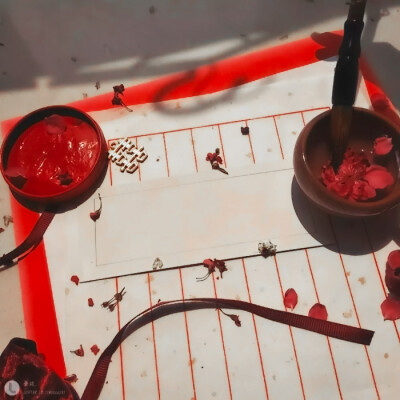 年少时遇见太惊艳的人 终会困其一生