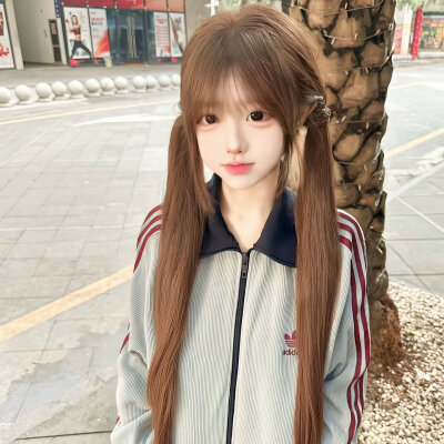 ⦮_ ̫ _⦯ 世界破破烂烂 小猫尝尝咸淡