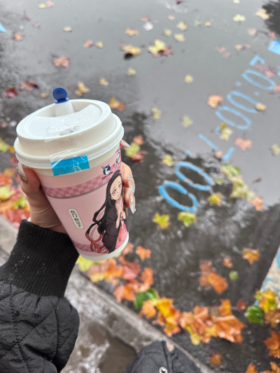 雨天：小清新女头像