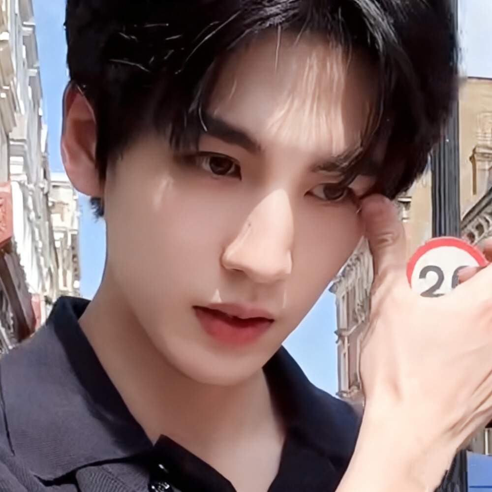 已上头请女孩放心(´｡-ω(-ω-｡`)