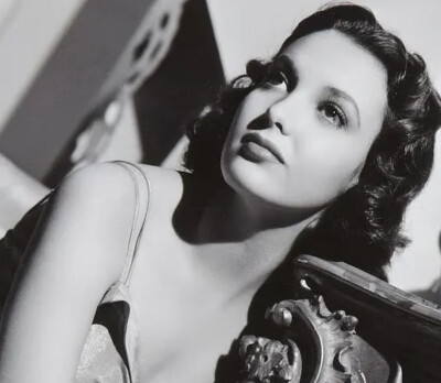Linda Darnell