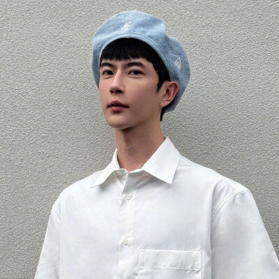 朦朦头像九宫格，每张都好看呀、每张都堂堂正正的！