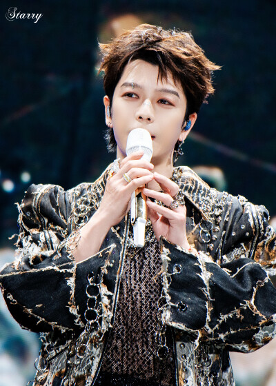 王栎鑫11.1慈溪城市森林音乐节