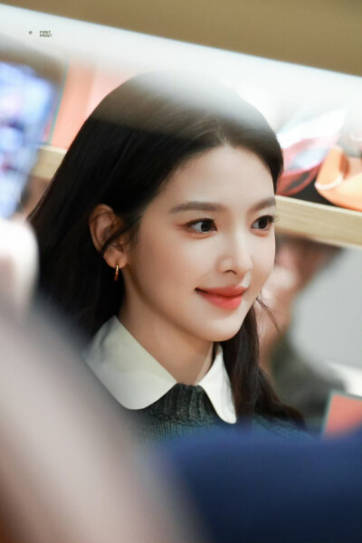 cr.-First_Frost-章若楠