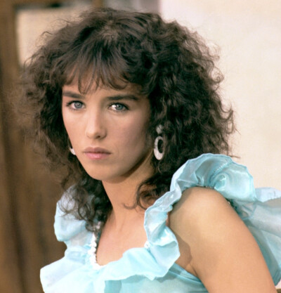 Isabelle Adjani在电影《杀人的夏天》中