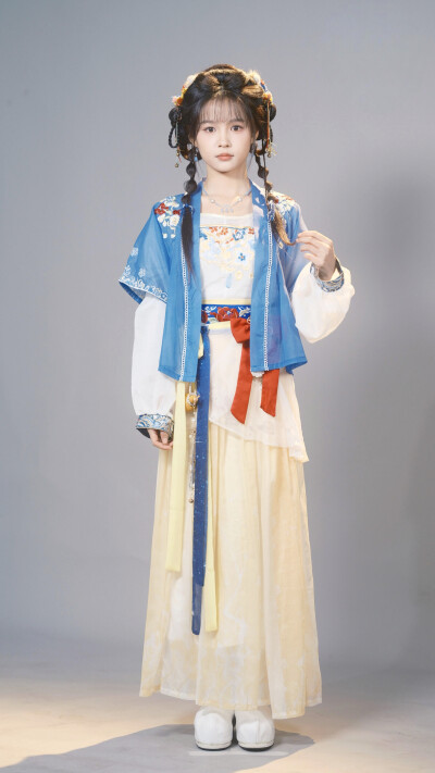 二小姐说她平平无奇 秦悠悠