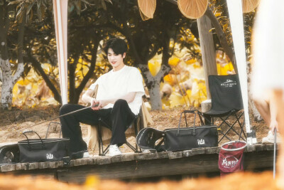 cr.PUPPY1230丨张凌赫