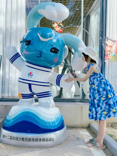 加纳了所有的大家，我把自己埋好了，明年就能长成大树