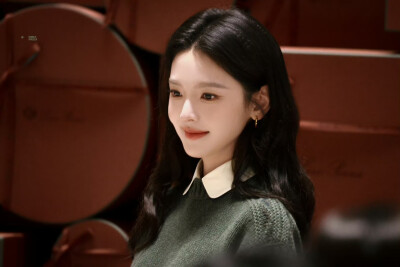 cr.-First_Frost-章若楠