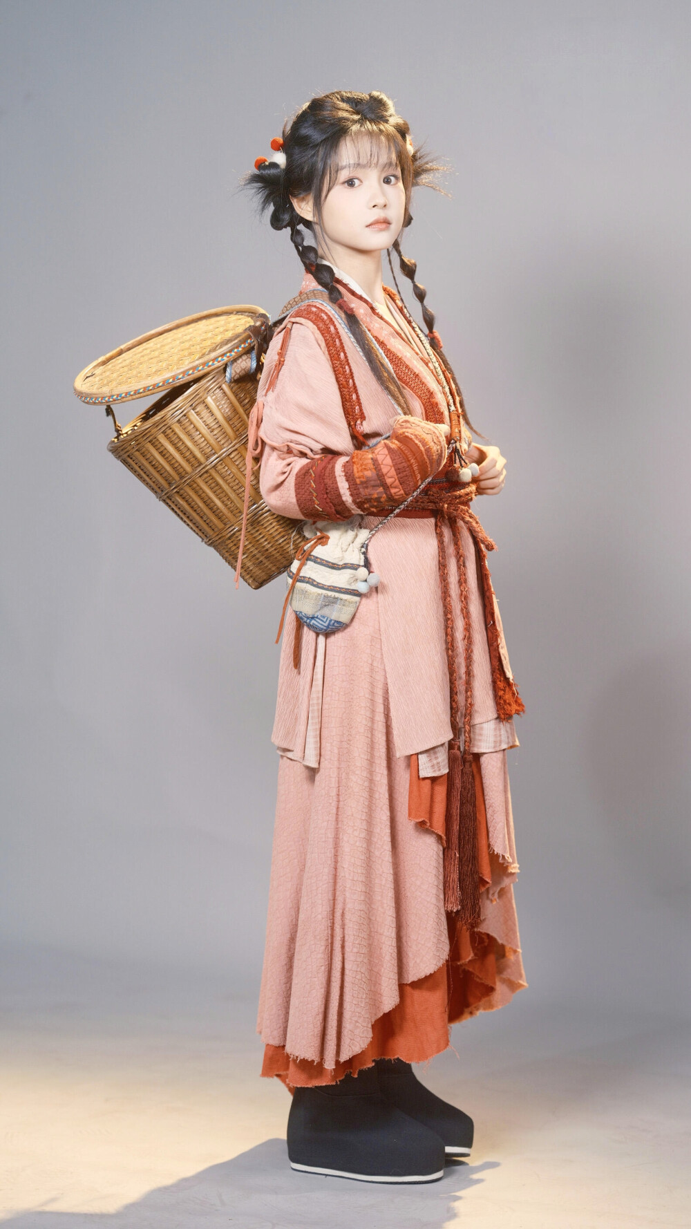 二小姐说她平平无奇 秦悠悠