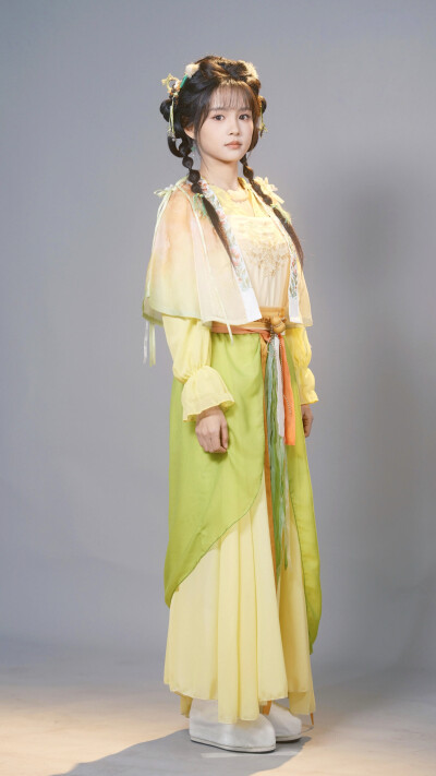 二小姐说她平平无奇 秦悠悠