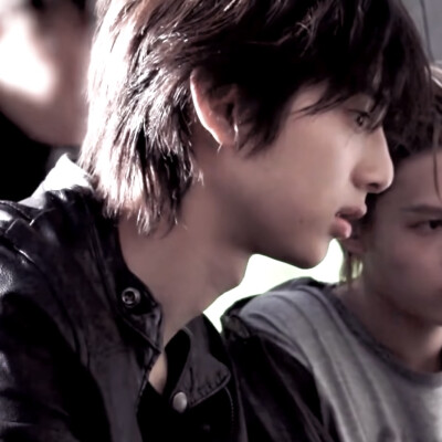 读着手机最后一条你的回信